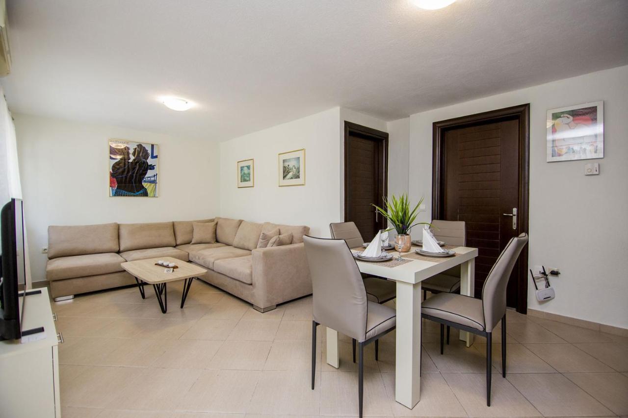 Kasta Bnb Офринион Екстериор снимка