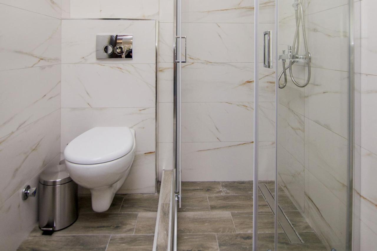 Kasta Bnb Офринион Екстериор снимка